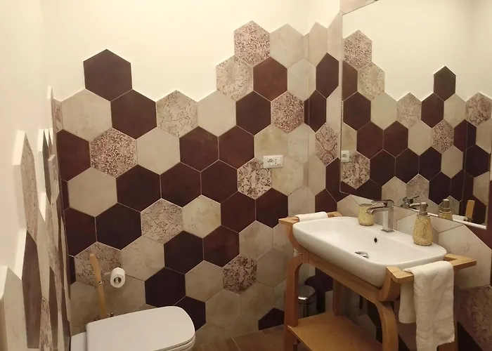 Nannare Guest house 4*